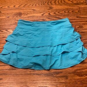 Brand new Athleta girl swing skort skirt size xl/14 in a teal blue color
